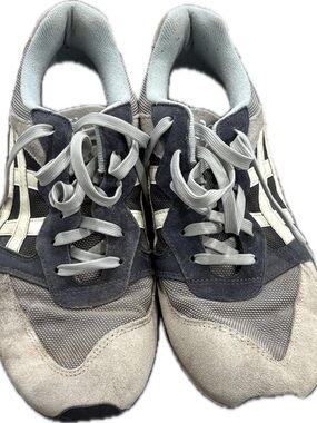 ASICS Gel-Lique. Size 10.5. Grey and Blue.